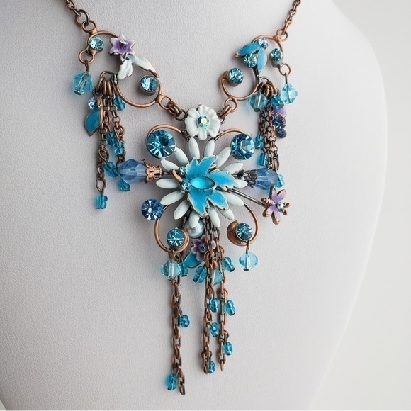 𝅺Copper Floral Pendant Necklace Statement Blue White Crystal Rhinestone Enamel - Picture 2 of 13